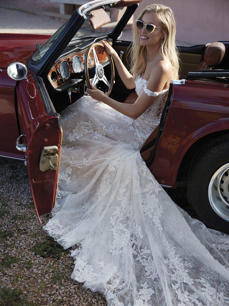 pronovias PHUKET | Vestido de novia sirena | Pronovias Envío internacional gratuito