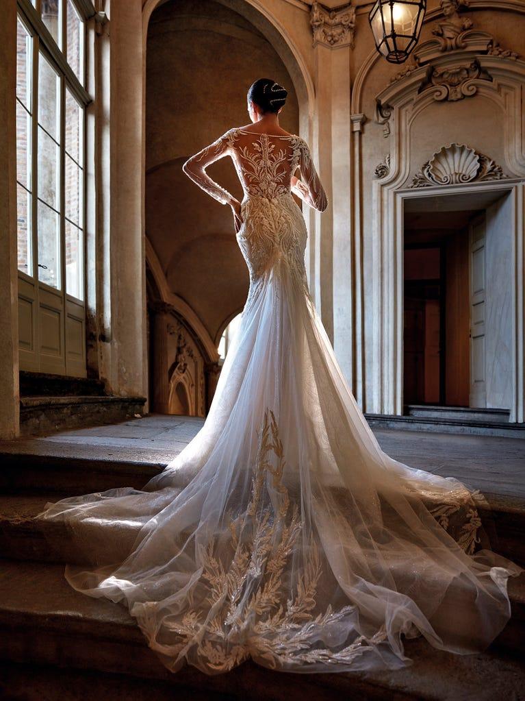 pronovias AMETRINE | Vestido de novia sirena con escote cuadrado Libre de impuestos