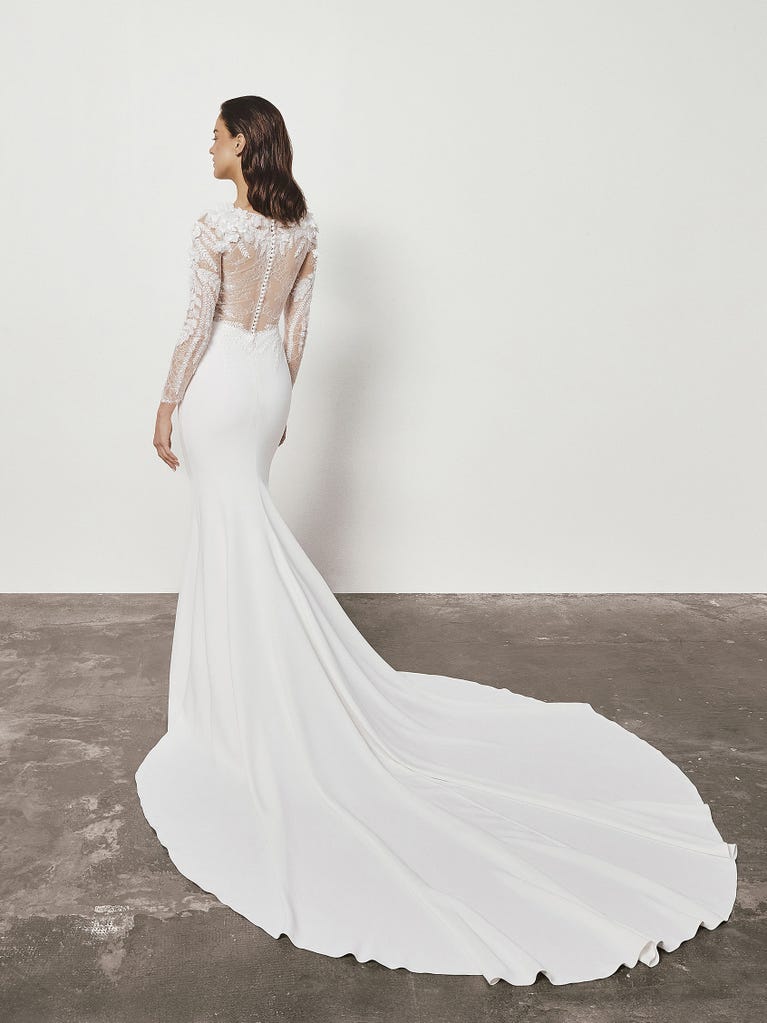 pronovias JUSTINE | Vestido de novia sirena con escote barco | Atelier Pronovias Mejor oferta