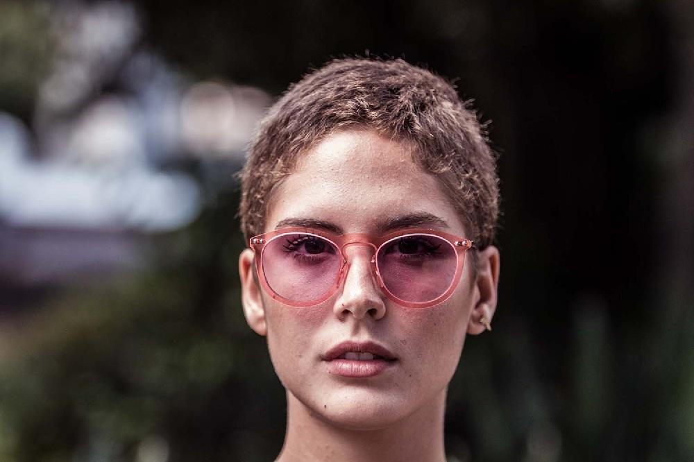 sunpers sunglasses Gafas de Sol - Rosa transparente/ patilla dorada | SUNPERS Últimos 3 días