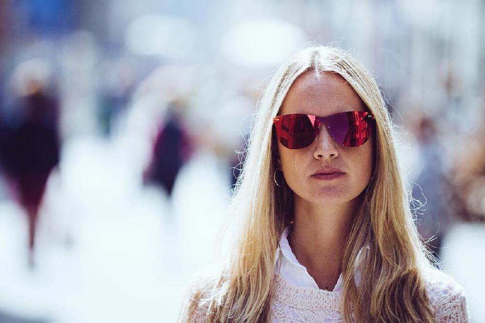 sunpers sunglasses Gafas de sol - dorado metálico / lente plana rojo | SUNPERS Devoluciones gratuitas