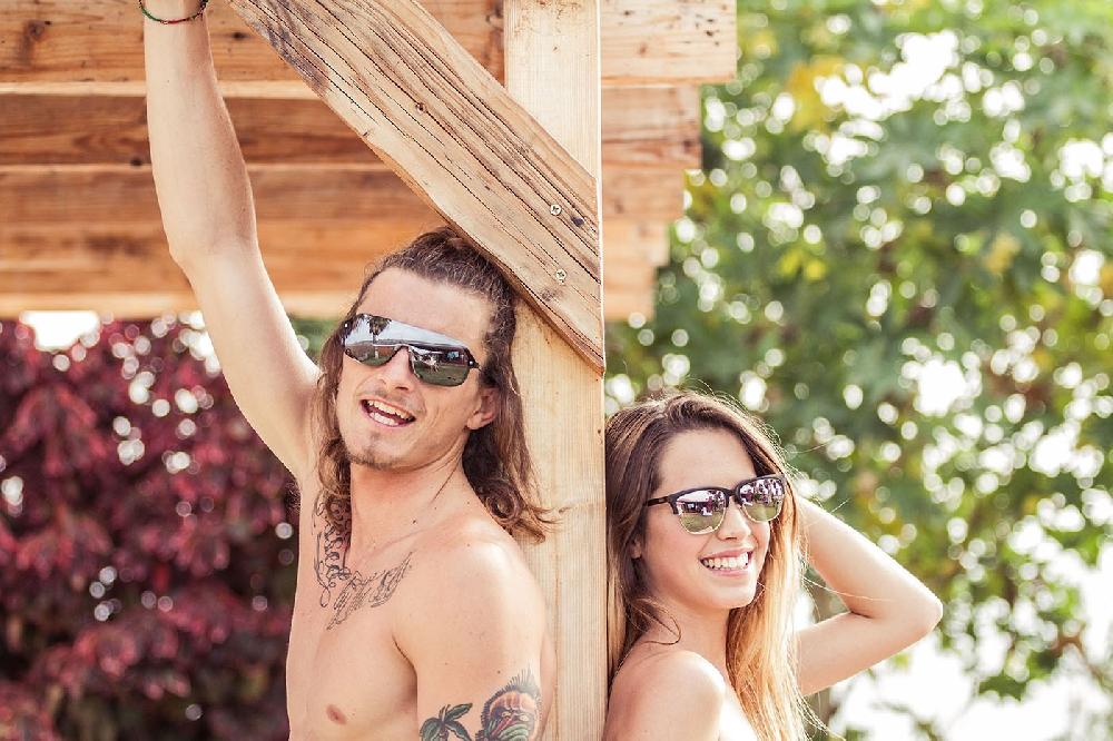 sunpers sunglasses Gafas de sol - marrón efecto carey / lente rosa | SUNPERS En línea