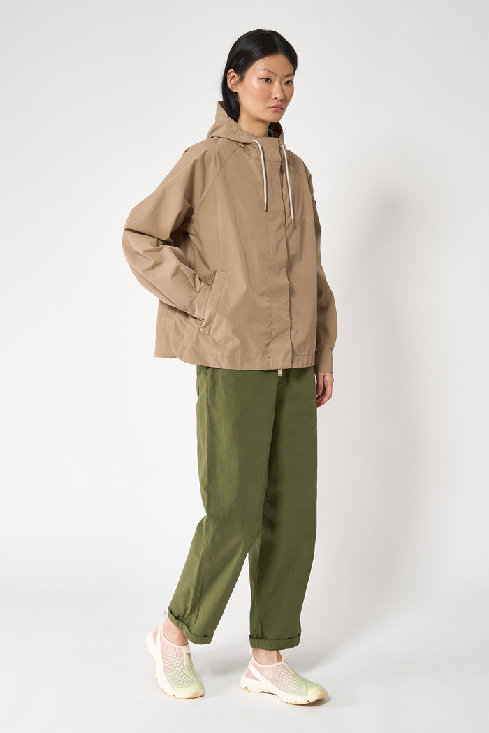 tantä rainwear Dhuda Elmwood Ahorra y exporta