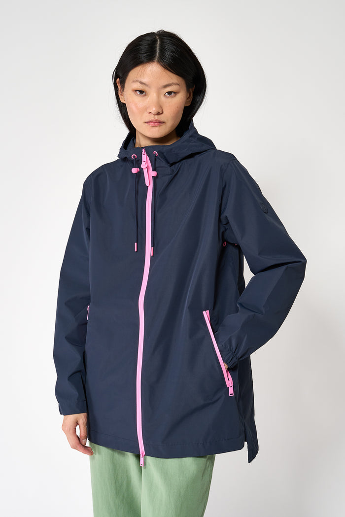 tantä rainwear Reënbui Navy Último día