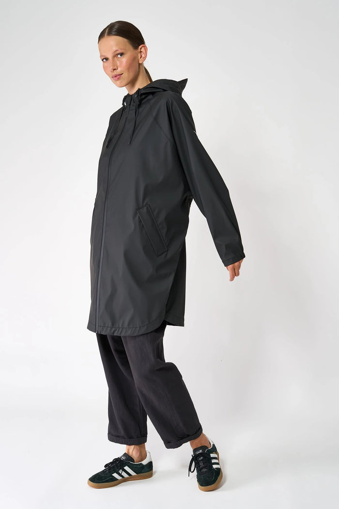 tantä rainwear Sky Black Limitado a 3 días