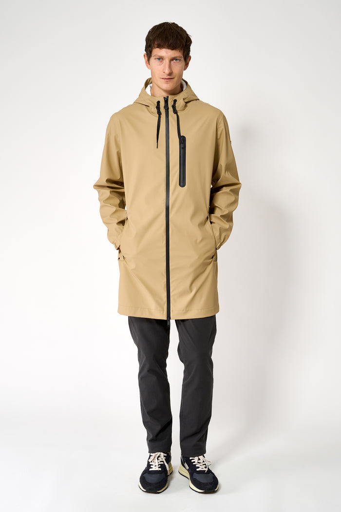 tantä rainwear Totiri Travertine Solo queda un día