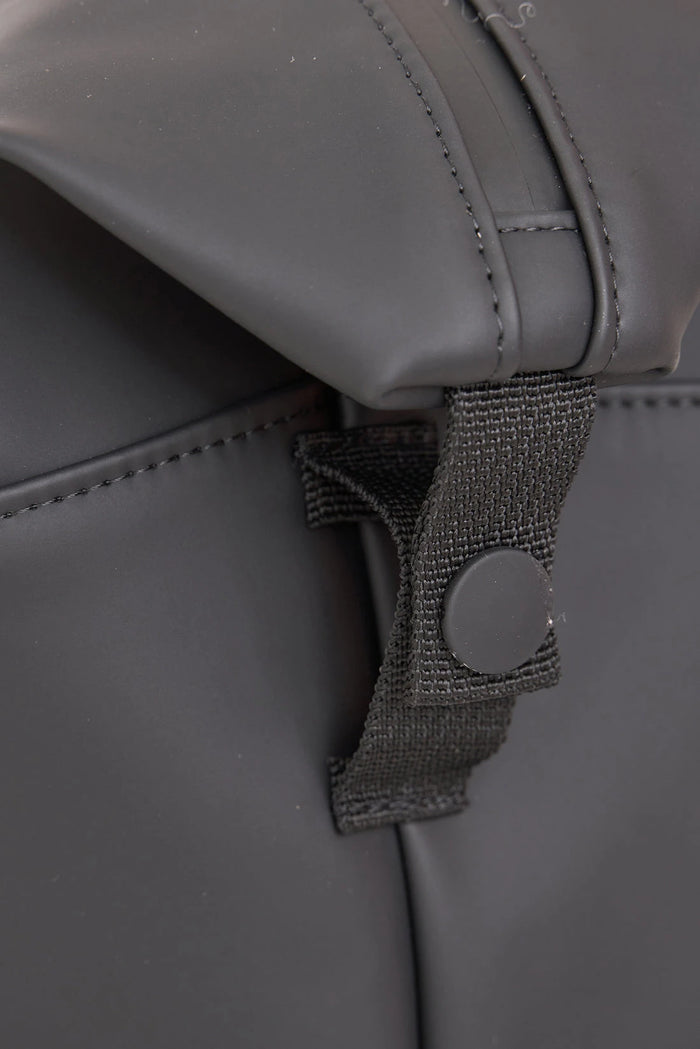 tantä rainwear Bora Black Superdescuento