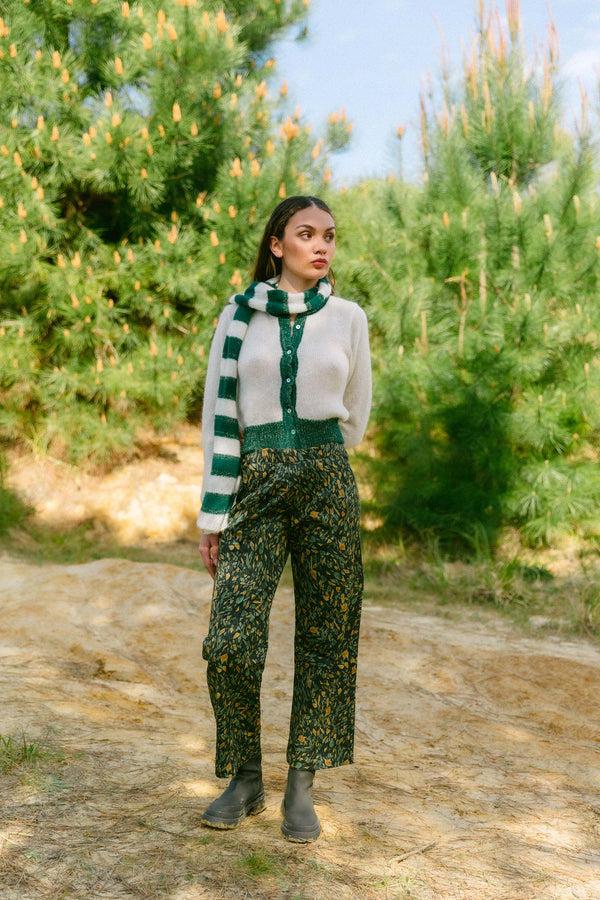 Triana By C Pantalón MILLET bosque print Grandes descuentos