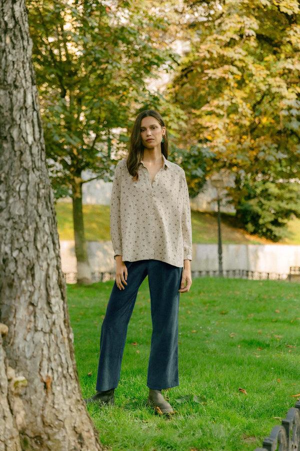 Triana By C Pantalón MILLET pana azul Limitado a 3 días