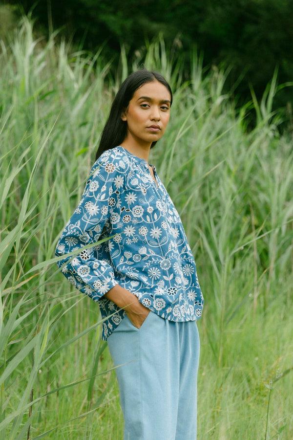Triana By C Blusa voile bordado azul OCA Oferta exclusiva