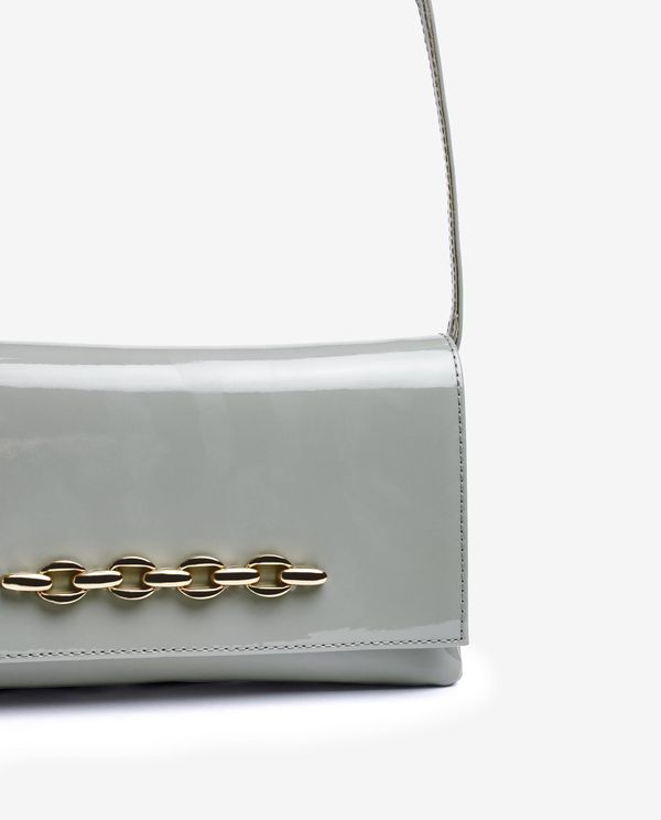 unisa Bolso de charol con adorno Ofertas