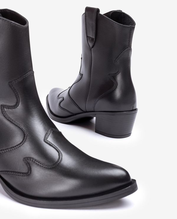 unisa Botín cowboy en contraste Precio de fábrica