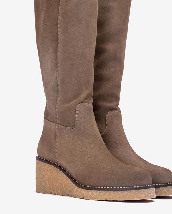 unisa Bota con suela de goma texturizada Tienda