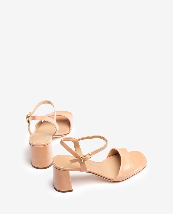 unisa Sandalia de piel brillante Rebajas top