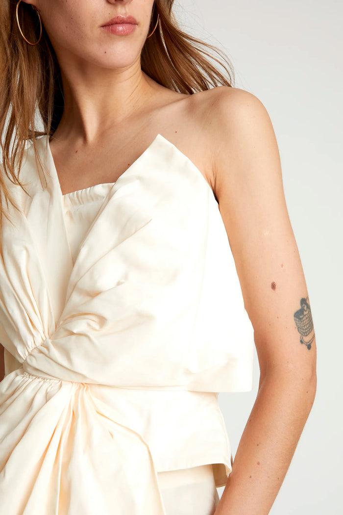 wild pony Top asimétrico lazo blanco En oferta