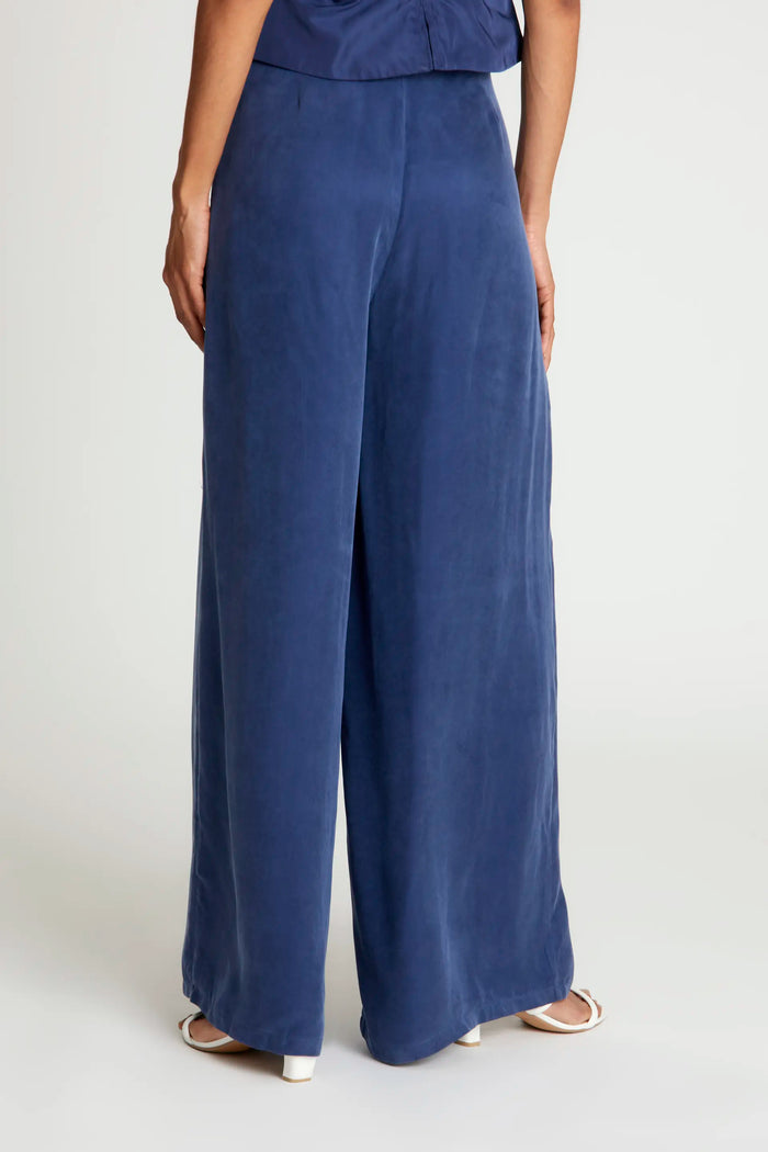 wild pony Pantalón largo ancho azul marino Rebajas baratas