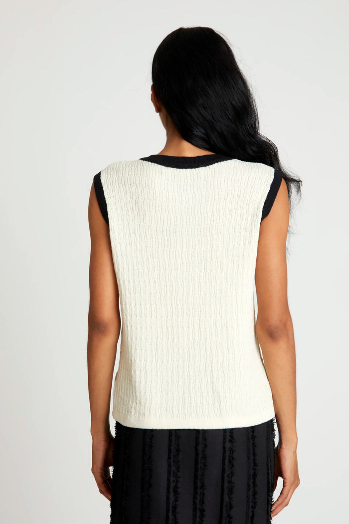 wild pony Top sin mangas bicolor blanco Descuento