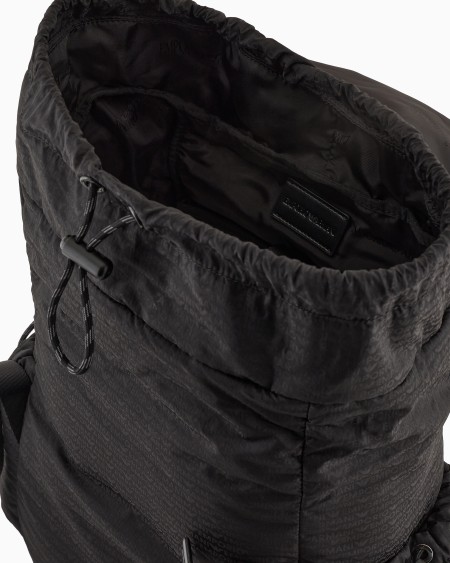 Armani Mochila de tejido jacquard de nailon con inscripción integral de logotipo EA Precios de Black Friday