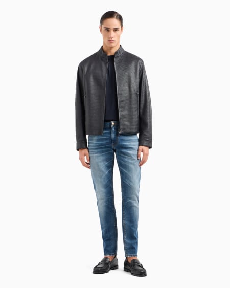 Armani Vaqueros J06 slim fit en denim lavado con líneas de efecto usado Limitado a 3 días