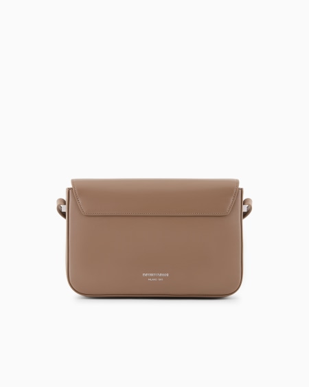 Armani Bolso de hombro de piel lisa con logotipo de águila de metal 2025
