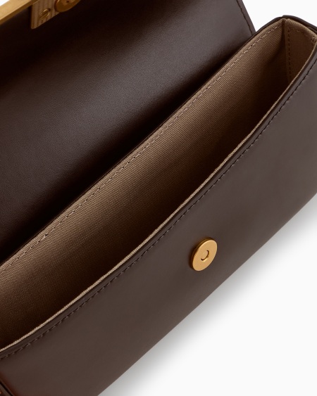 Armani Minibolso bandolera de piel lisa con logotipo de águila de metal Venta caliente