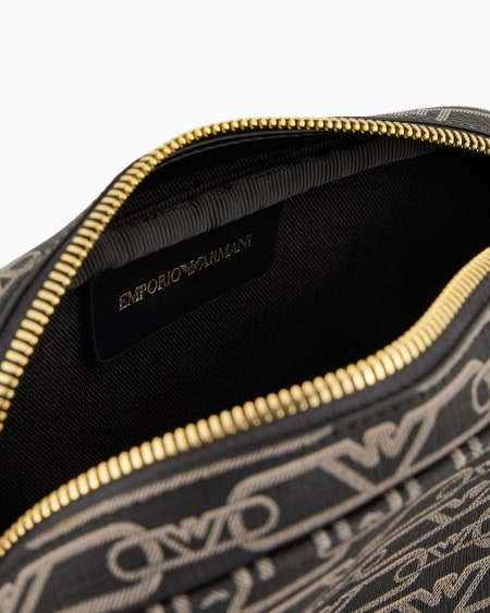 Armani Bolso modelo funda para cámara con bandolera y estampado integral de monograma ÚLTIMAS EDICIONES