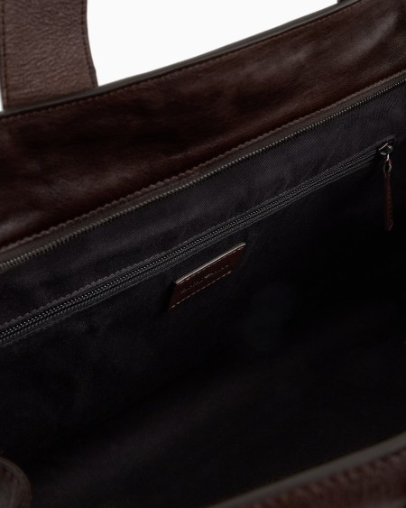 Armani Bolsa de viaje en piel con logotipo grabado En línea