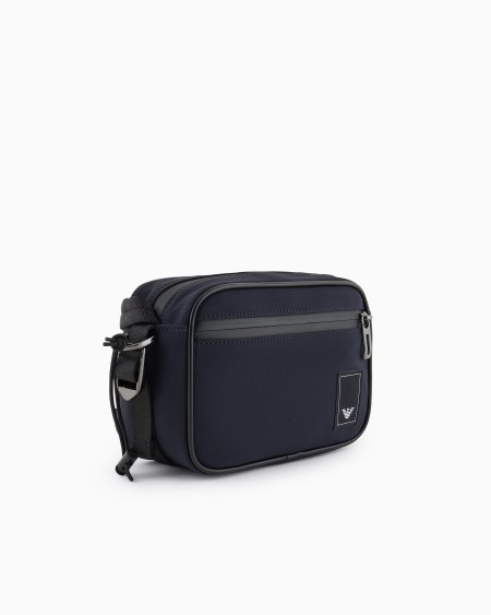Armani Bolso de nailon para dispositivos electrónicos Travel Essential Los más vendidos