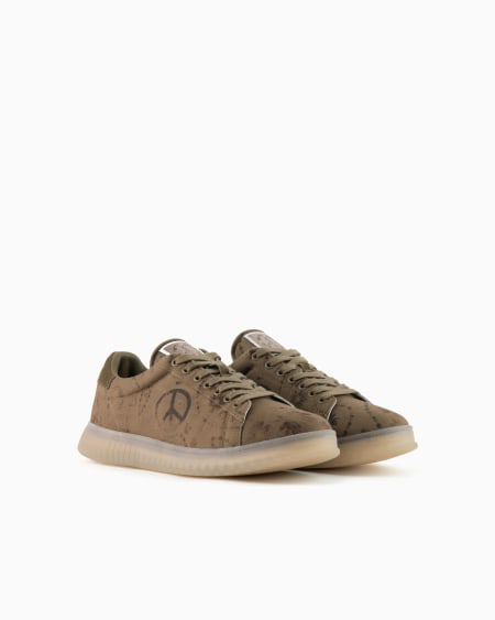 Armani Deportivas de lona con estampado integral cápsula Peace ASV 2025