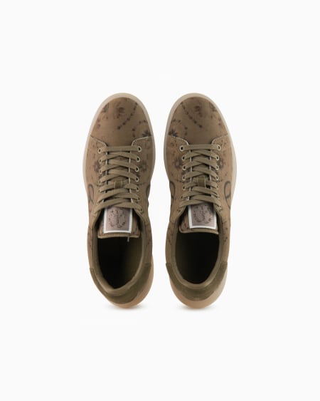 Armani Deportivas de lona con estampado integral cápsula Peace ASV 2025