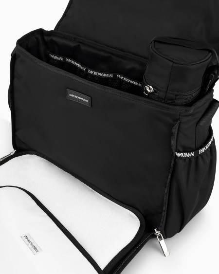 Armani Conjunto de bolso Mummy con placa de águila Tienda