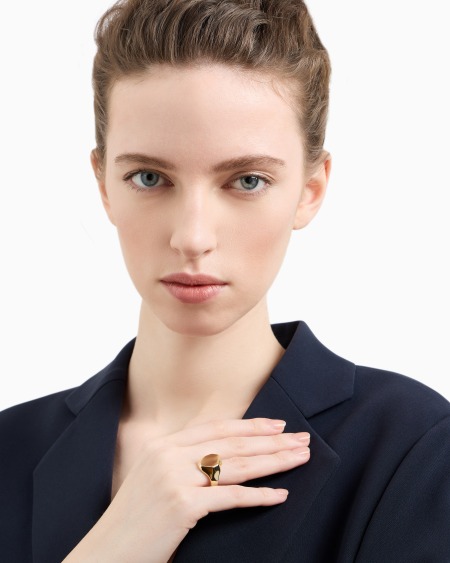 Armani Anillo con punto focal central de latón dorado Ahorra y exporta