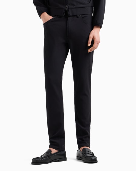 Armani Pantalones de cinco bolsillos en nailon elástico con efecto canneté Solo hoy
