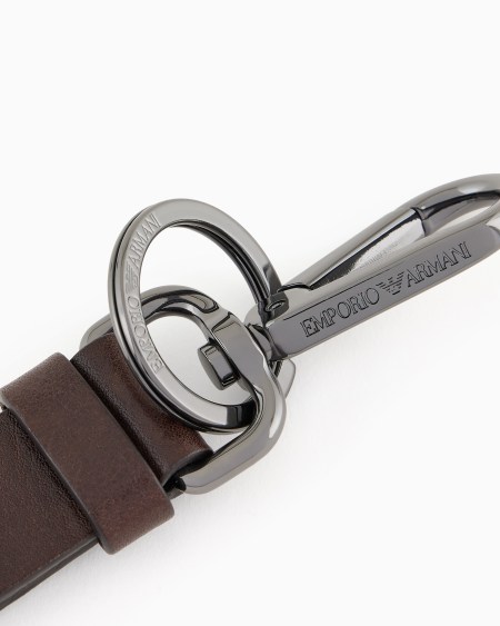 Armani Llavero de piel con detalle metálico Última moda