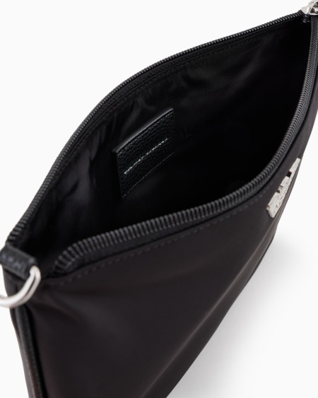 Armani Bolso de mano de nailon reciclado con placa de águila ASV Libre de impuestos