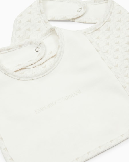 Armani Paquete de dos baberos de punto con logotipo y motivo de águilas con efecto óptico Precios de Black Friday