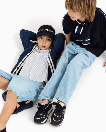 Armani Vaqueros de denim con pernera ovalada Grandes ahorros