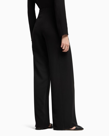 Armani Pantalones con panel de crepé fluido Oferta especial