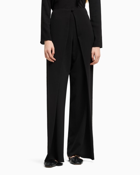 Armani Pantalones con panel de crepé fluido Oferta especial
