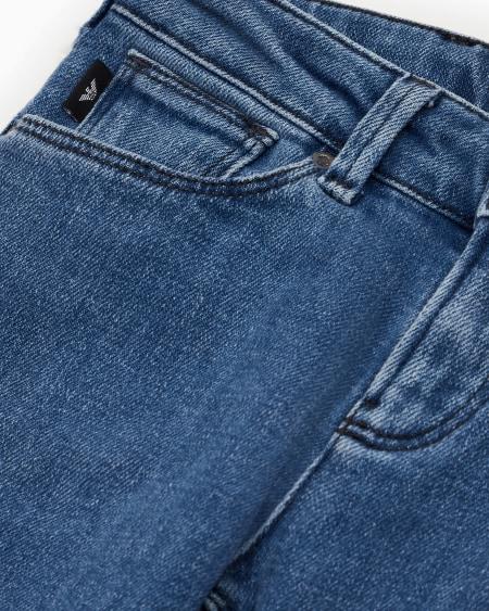 Armani Vaqueros J06 de denim elástico Oferta especial de fábrica