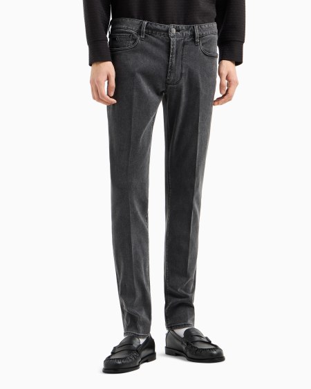 Armani Vaqueros J06 slim fit de cómodo denim aclarado Gran oferta