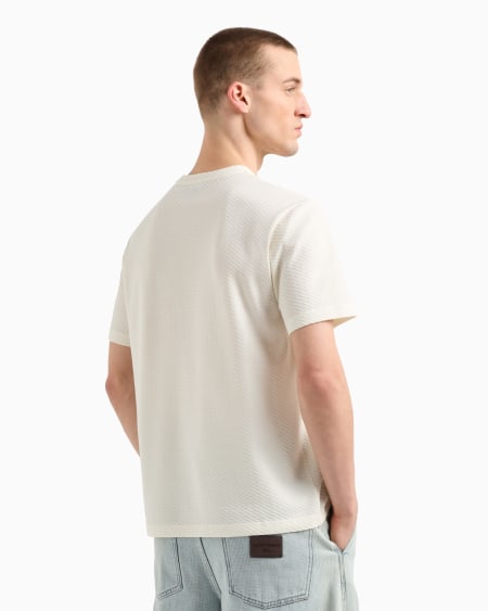 Armani Camiseta de punto con fantasía en tejido jacquard en relieve y con efecto tridimensional Rebajas top
