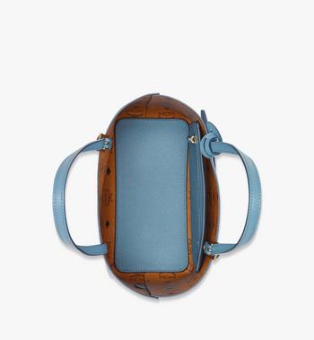 MCM Himmel Shopper in Embossed Logo Leather Descuento
