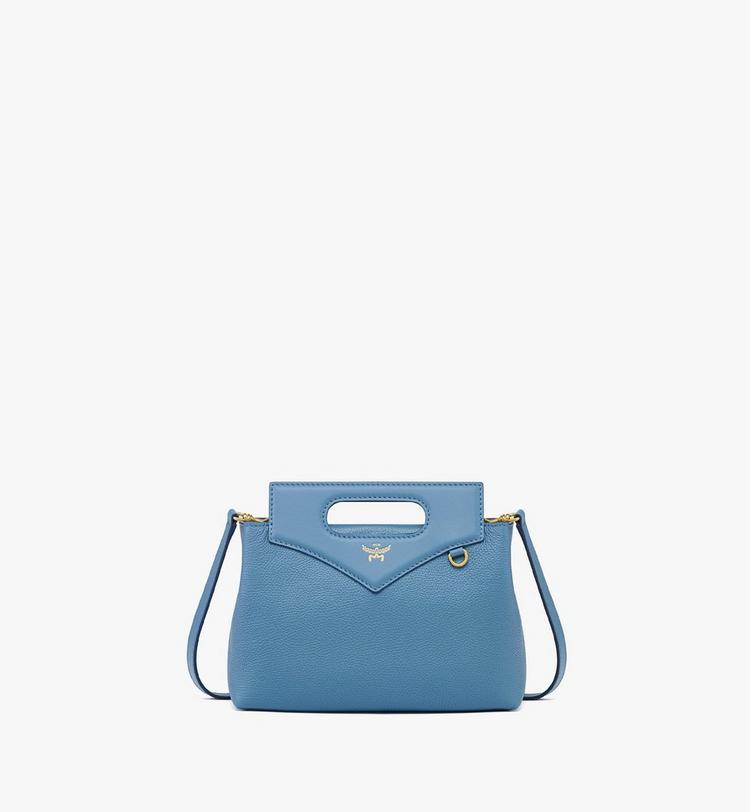 MCM Soft Diamond Tote in Embossed Leather Precio ultrabajo