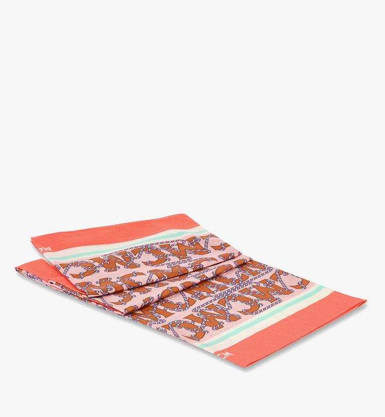 MCM Monogram Shawl Último día