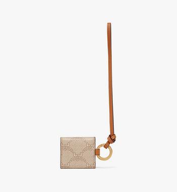 MCM Himmel Envelope Charm in Lauretos En oferta